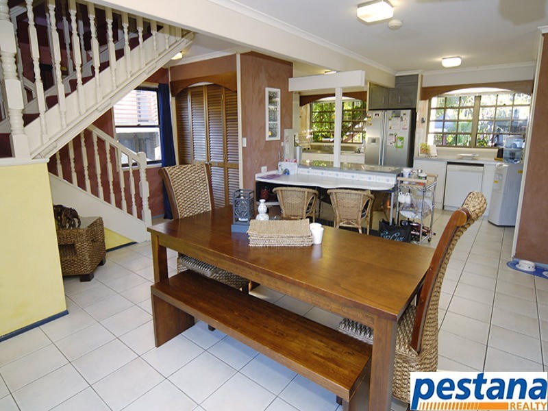 89 Winnetts Road, Daisy Hill QLD 4127