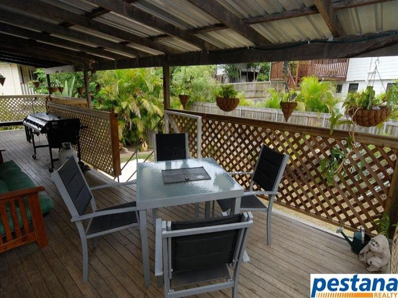 65 Woodlands Drive, Rochedale South QLD 4123