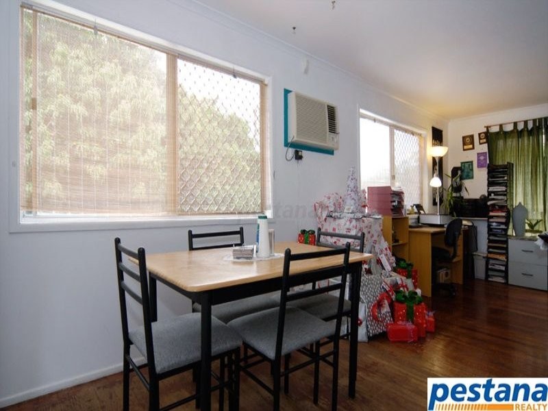 65 Woodlands Drive, Rochedale South QLD 4123