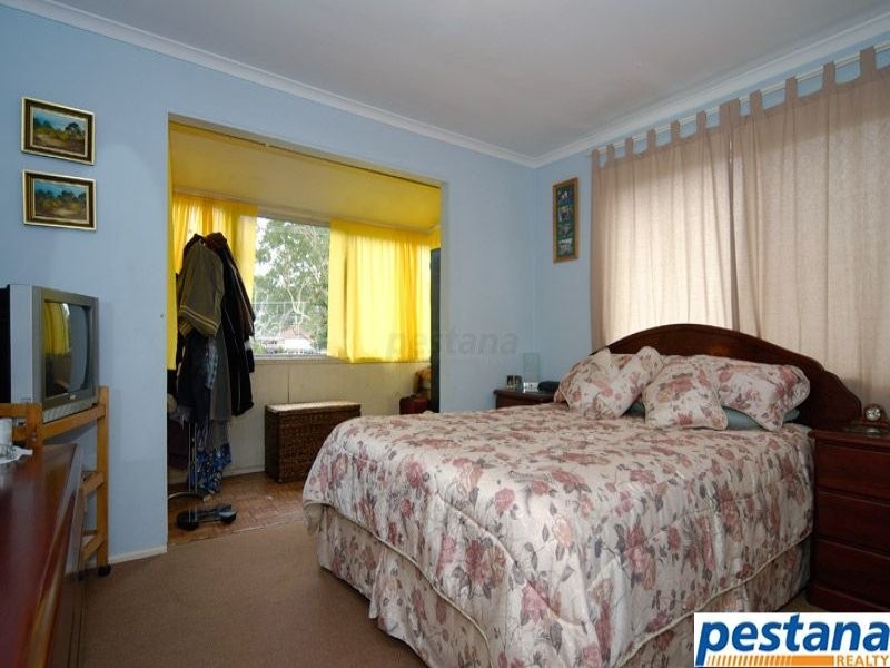 65 Woodlands Drive, Rochedale South QLD 4123