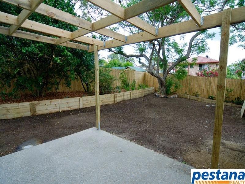 2/14 Whitfield Ave, Springwood QLD 4127