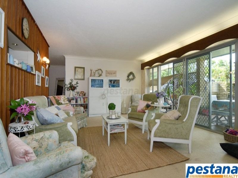 33 Sunningdale Ave, Rochedale South QLD 4123