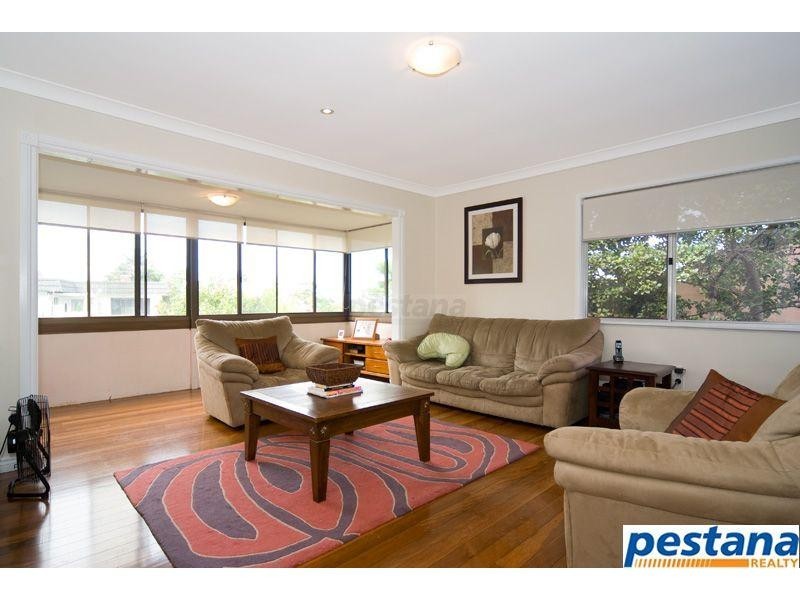 19 Minerva Street, Rochedale South QLD 4123