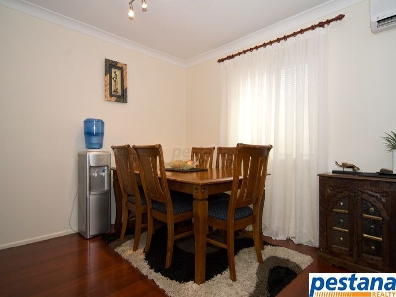10 Stubbs Road, Woodridge QLD 4114