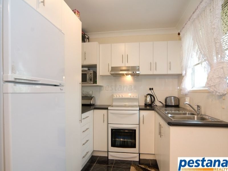 10 Stubbs Road, Woodridge QLD 4114
