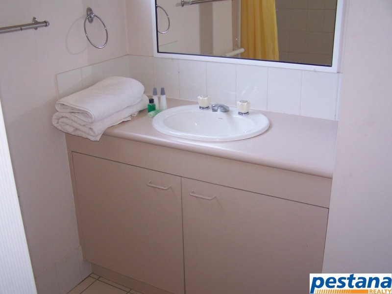 1&2, 482 Kingston Road, Kingston QLD 4114