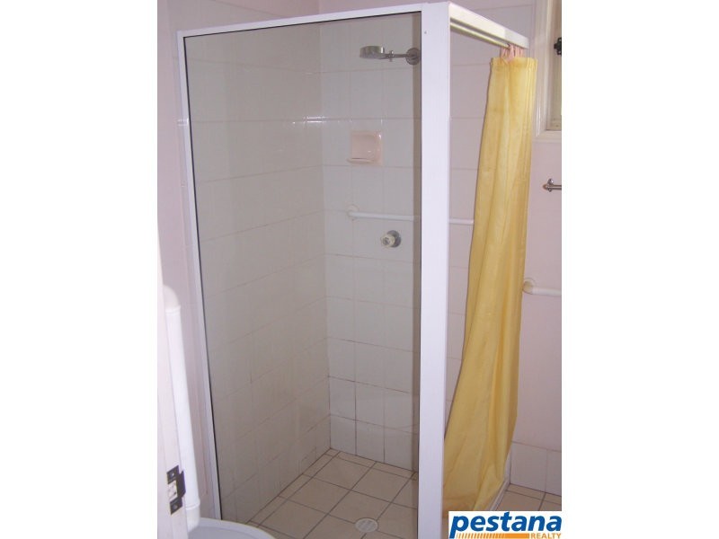 1&2, 482 Kingston Road, Kingston QLD 4114