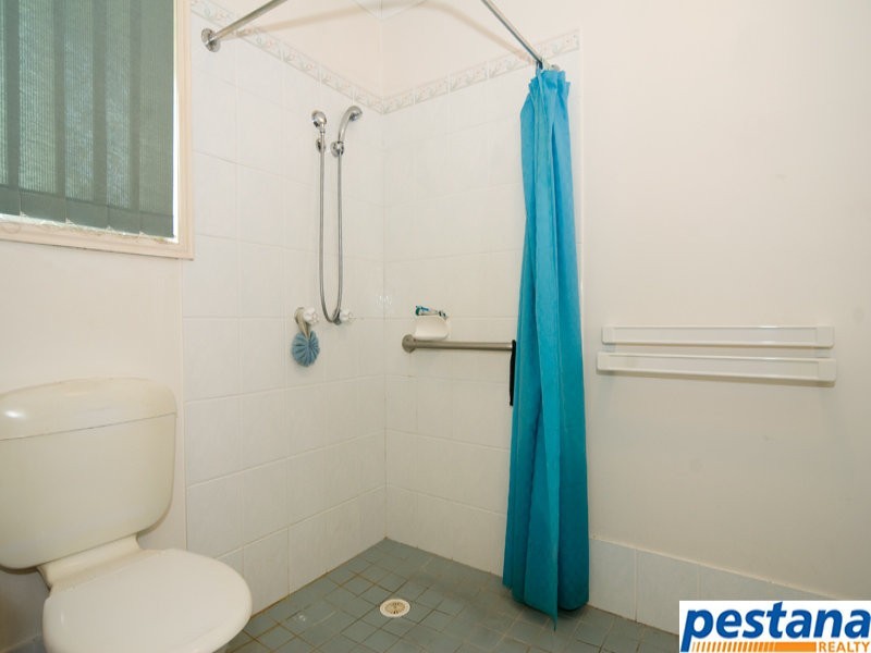 9&12, 8 Page Street, Bethania QLD 4205