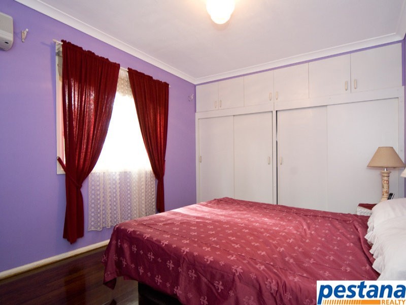 157 Ewing Road, Woodridge QLD 4114