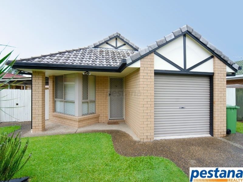 10 Jempal Court, Tanah Merah QLD 4128