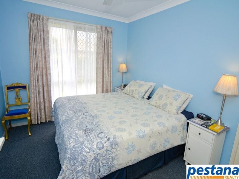 10 Jempal Court, Tanah Merah QLD 4128
