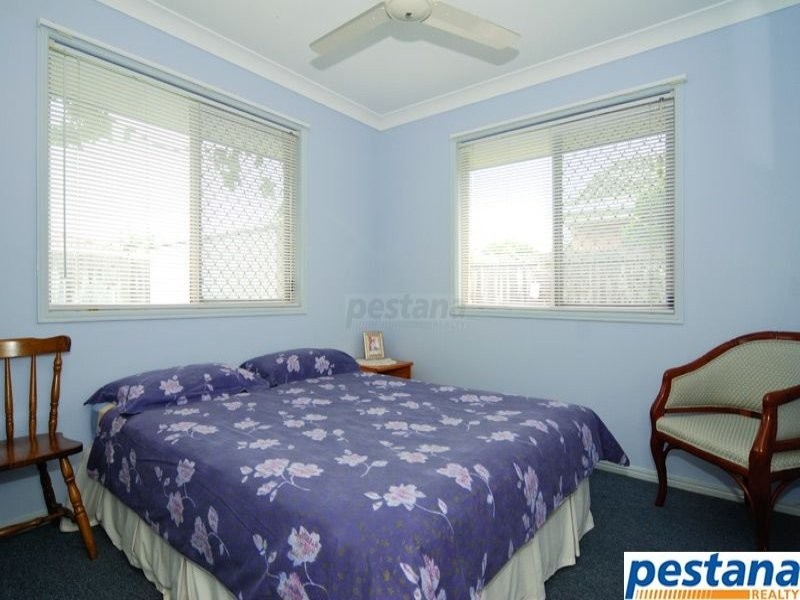 10 Jempal Court, Tanah Merah QLD 4128