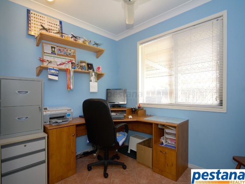 10 Jempal Court, Tanah Merah QLD 4128