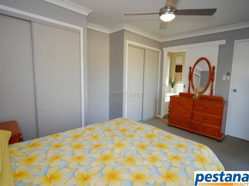 2 Berendt Court, Meadowbrook QLD 4131