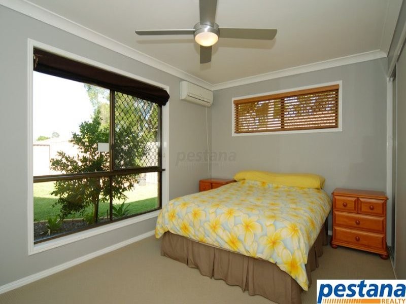 2 Berendt Court, Meadowbrook QLD 4131