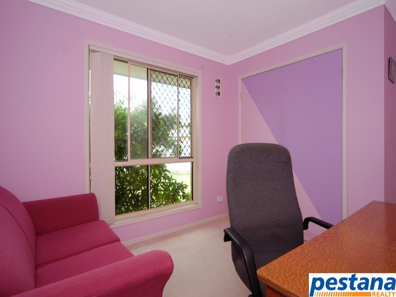 9 Condamine Place, Loganlea QLD 4131