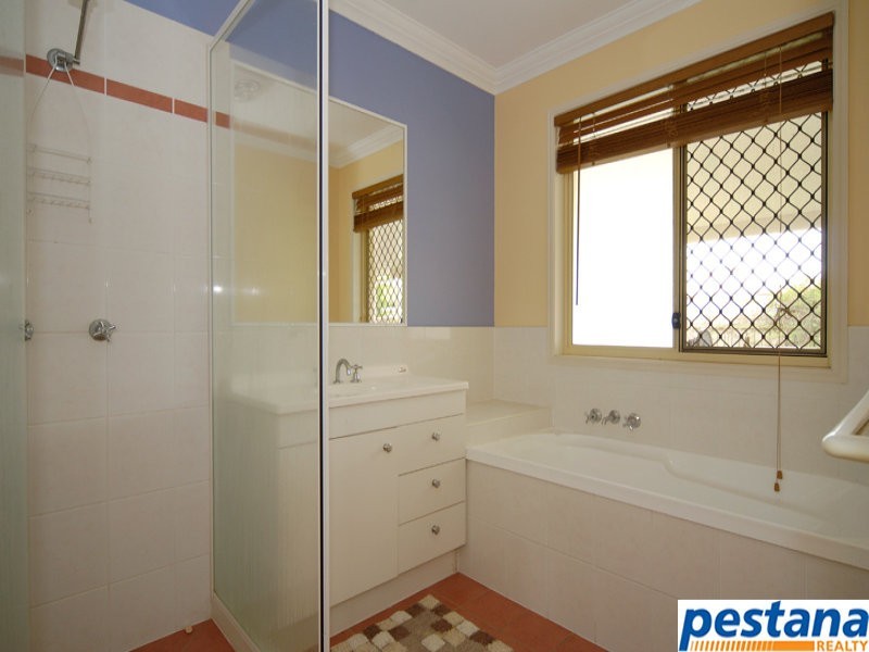 9 Condamine Place, Loganlea QLD 4131