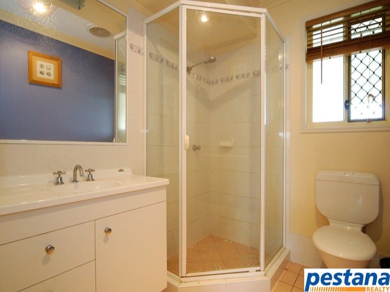 9 Condamine Place, Loganlea QLD 4131