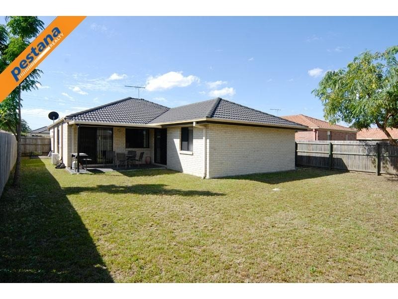 9 Starshine Street, Meadowbrook QLD 4131