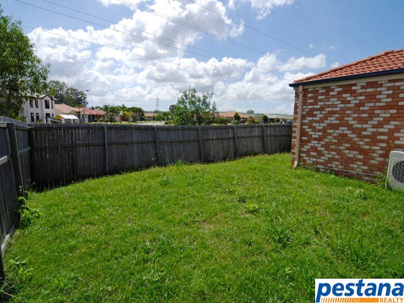 4 Starshine Street, Meadowbrook QLD 4131
