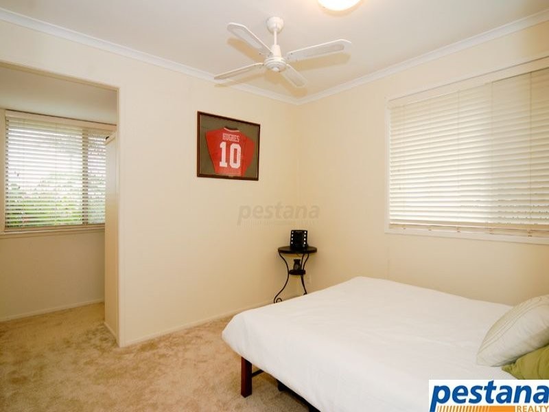 12 Rose Street, Daisy Hill QLD 4127
