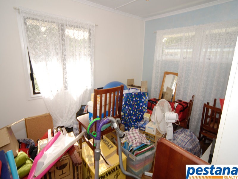 12 Frederick Street, Woodridge QLD 4114