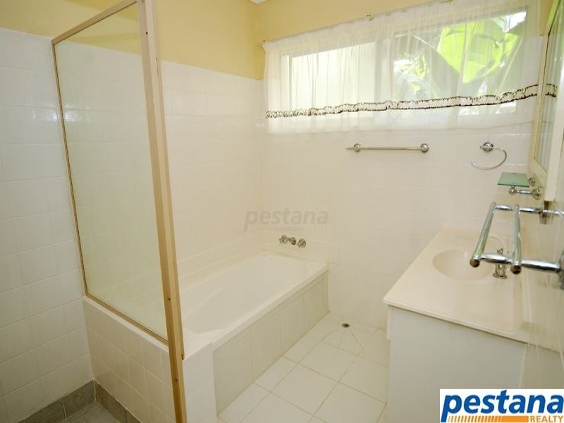 28 Azalea Avenue, Daisy Hill QLD 4127