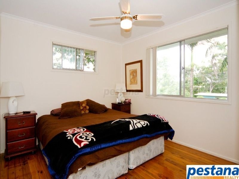 27 Orchid Street, Woodridge QLD 4114