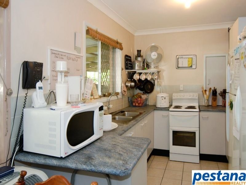 3 Kumbari Street, Rochedale South QLD 4123