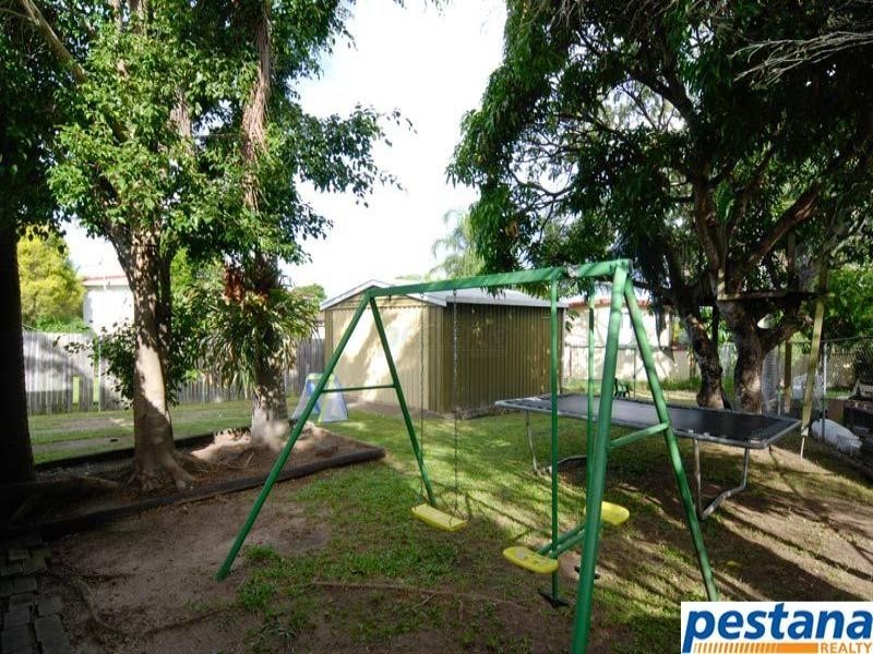 3 Kumbari Street, Rochedale South QLD 4123