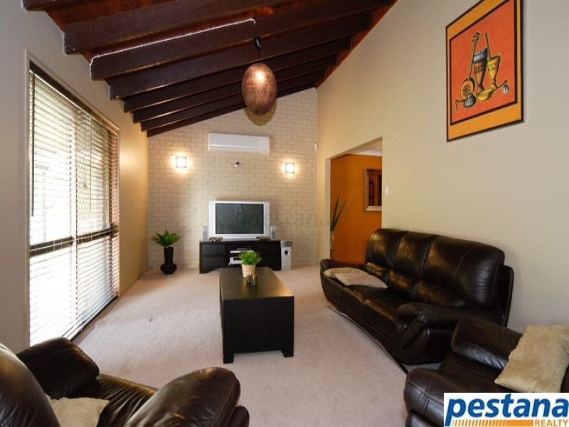 399 Chatswood Road, Shailer Park QLD 4128