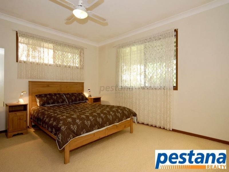 215 Upper Lyndale Street, Shailer Park QLD 4128