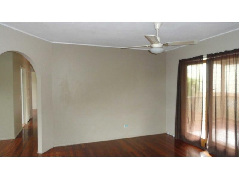 3 Balmoral Street, Slacks Creek QLD 4127