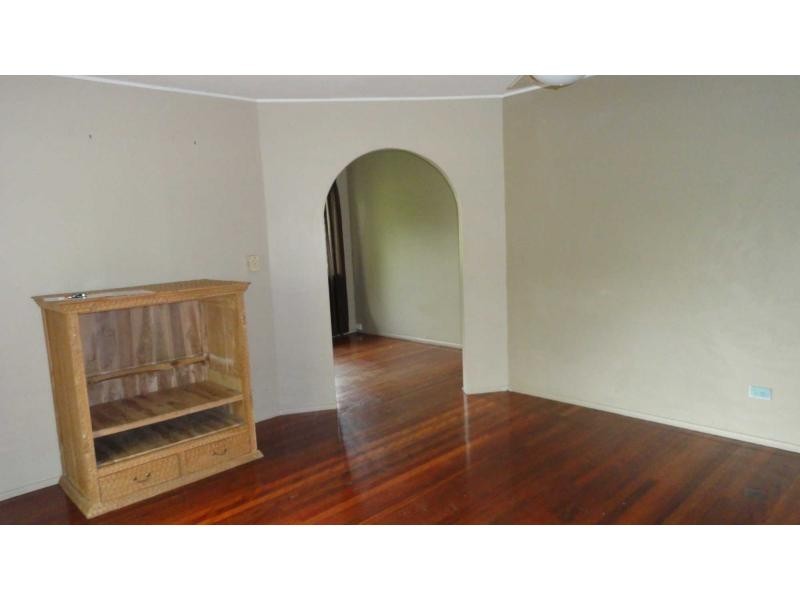 3 Balmoral Street, Slacks Creek QLD 4127