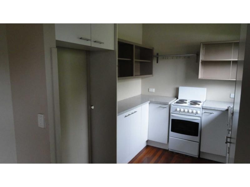 3 Balmoral Street, Slacks Creek QLD 4127