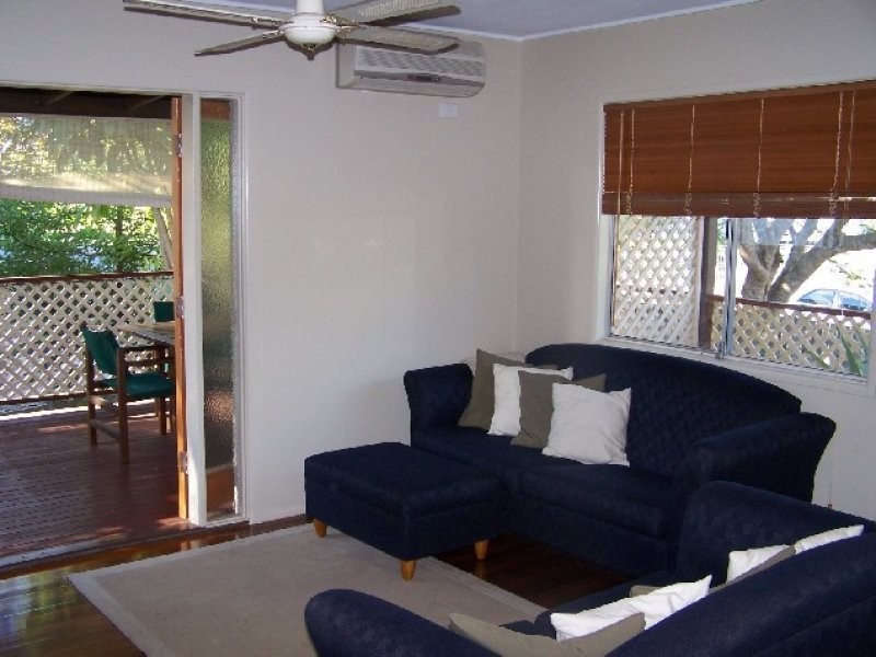 3 Balmoral Street, Slacks Creek QLD 4127