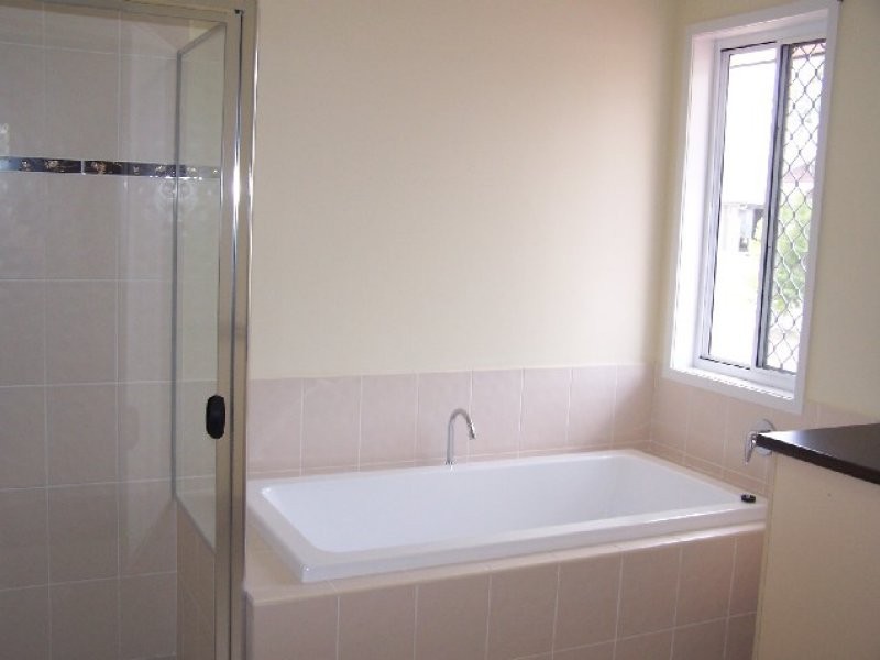 4 Eungella Terrace, Forest Lake QLD 4078