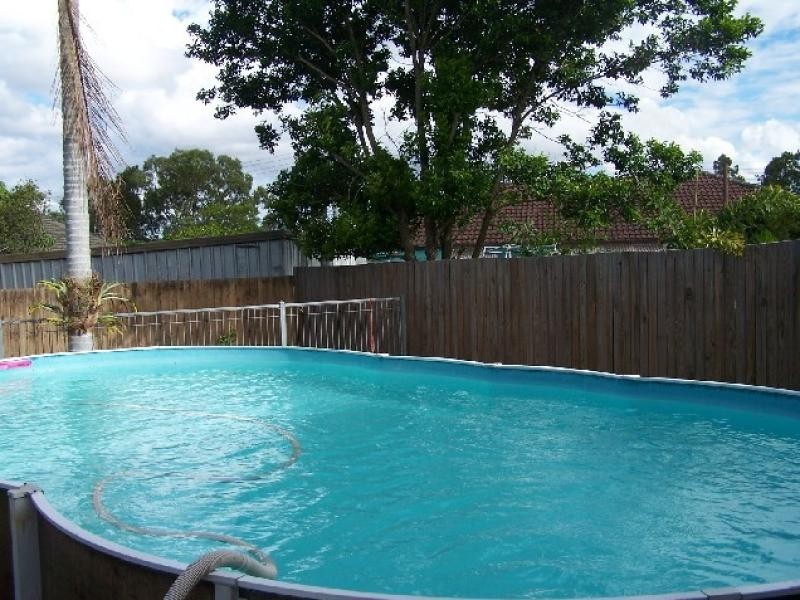 161 Station Road, Woodridge QLD 4114