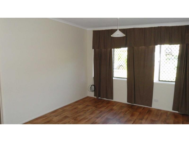 21 Raquel Avenue, Springwood QLD 4127