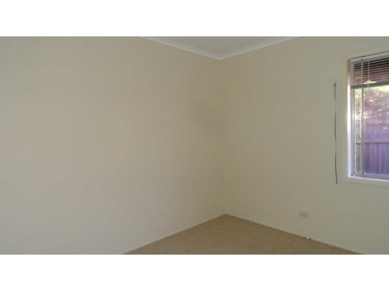 21 Raquel Avenue, Springwood QLD 4127