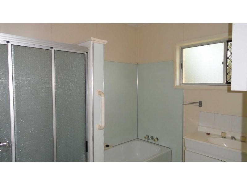 21 Raquel Avenue, Springwood QLD 4127