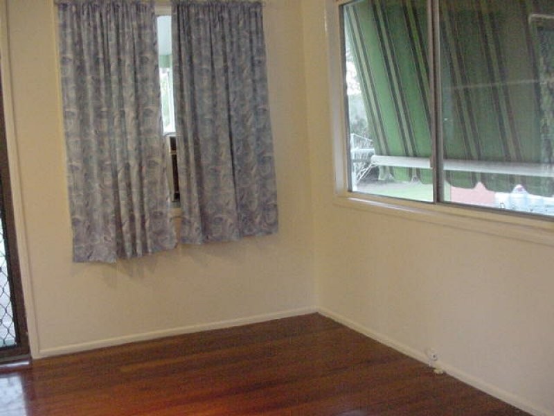 33 Finlay Street, Slacks Creek QLD 4127