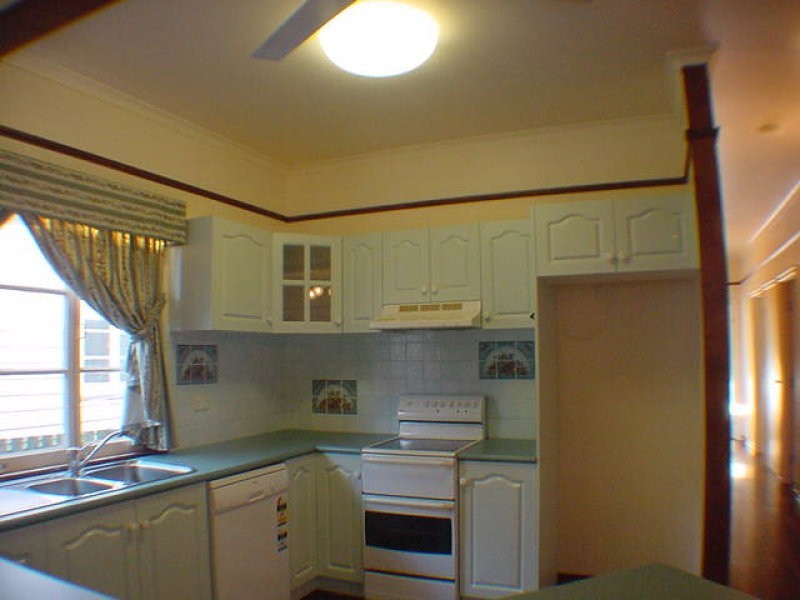 48 Park Terrace, Sherwood QLD 4075