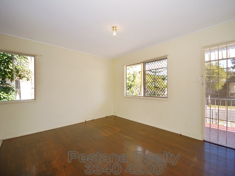 11 Benz Street, Logan Central QLD 4114