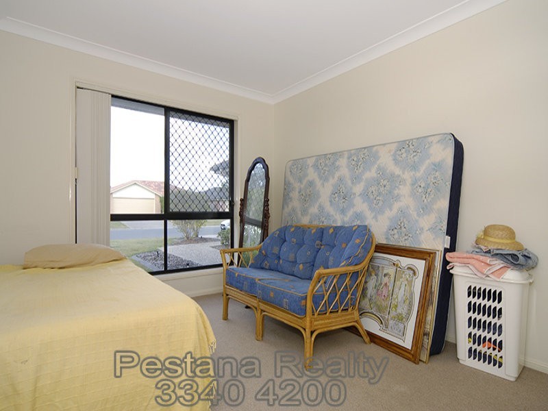 24 Meadowbrook Drive, Meadowbrook QLD 4131