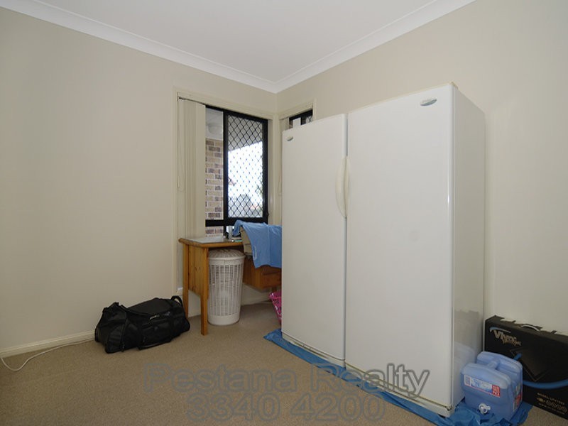 24 Meadowbrook Drive, Meadowbrook QLD 4131