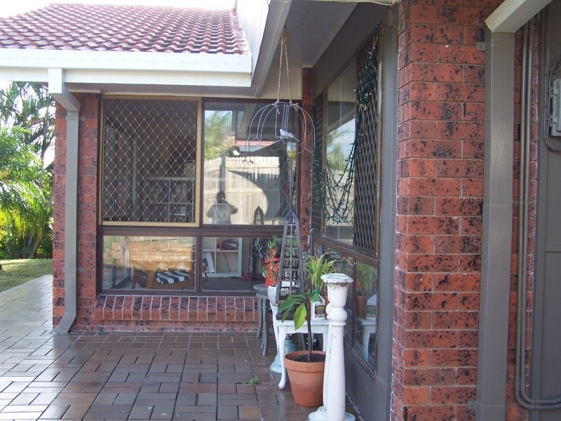 34 Wootton Crescent, Springwood QLD 4127