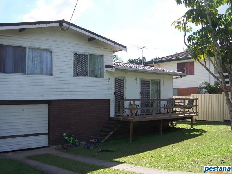 19 Orana Street, Kingston QLD 4114