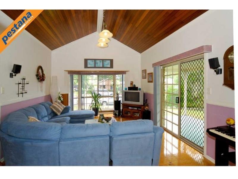 112 Edenlea Drive, Meadowbrook QLD 4131