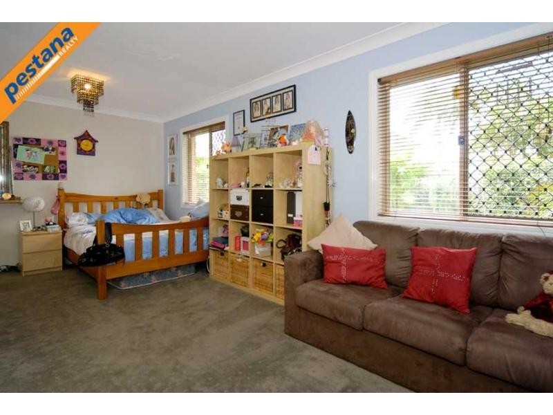 112 Edenlea Drive, Meadowbrook QLD 4131